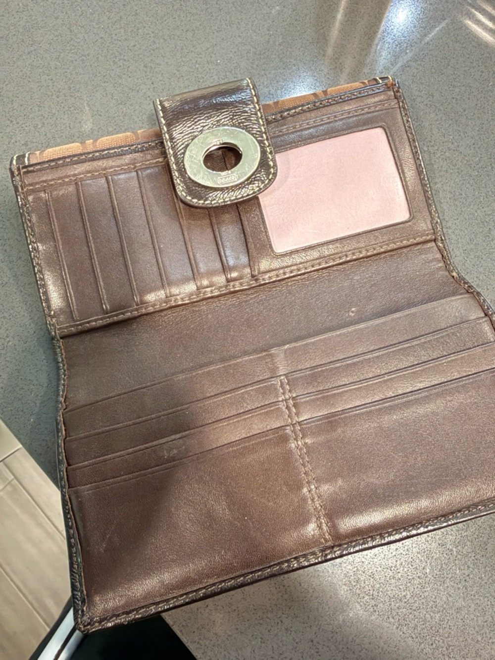 Vintage Coach Signature Brown Canvas Wallet Leather Trim Turnlock Closure - Picture 5 of 8